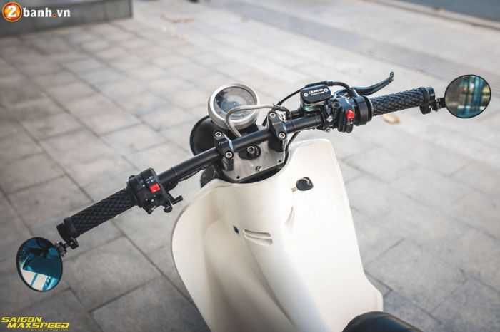 Tampilan kemudinya kekinian banget nih