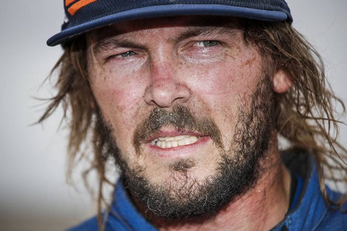 Toby Price pimpin klasemen sementara hingga stage 8