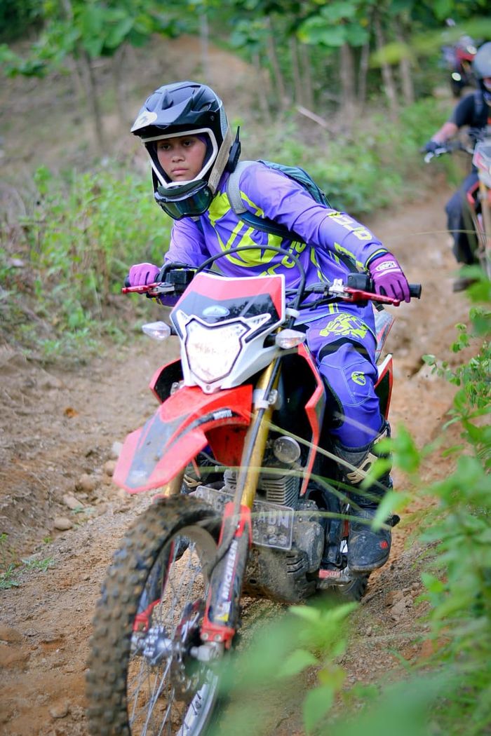 Ada juga peserta wanita dari Bandung