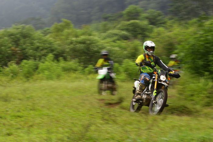 Kawasaki KLX On The Hills 