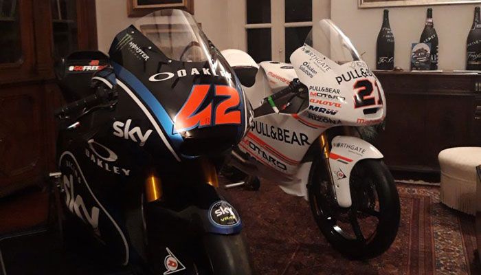 Koleksi motor balap Francesco Bagnaia, motor Moto2 Kalex dan Moto3 Mahindra
