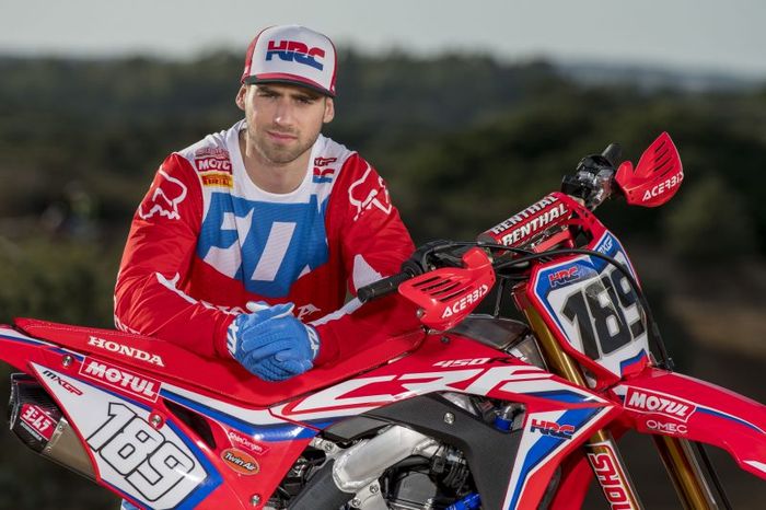 Brian Bogers dibalut cedera di musim MXGP 2018