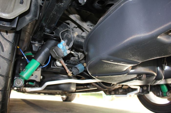 Coilover Tein Basic untuk modifikasi suspensinya