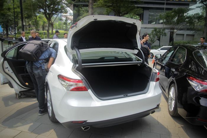 Bagasi New Camry 2019 sedikit lebih besar karena wheelbase nya yang sedikit melar