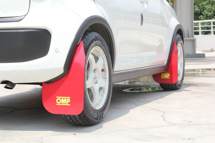 Mudflap OMP untuk syarat gaya rally