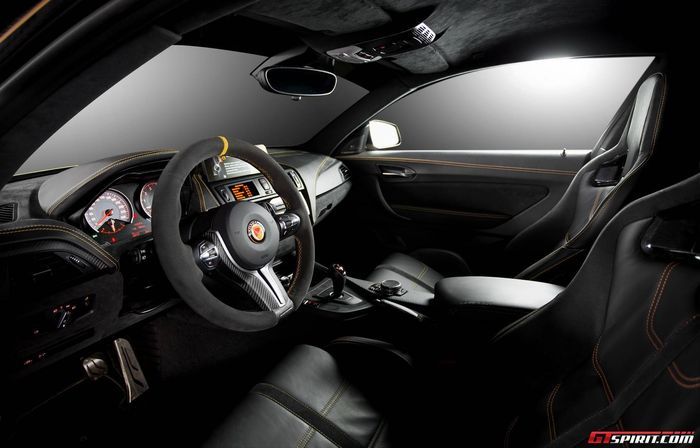 Penampakan kokpit BMW M2 Manhart MH2 630