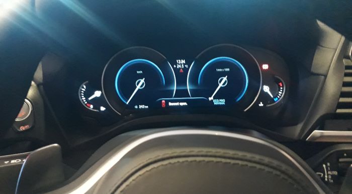 Display speedometer The All-new BMW X4