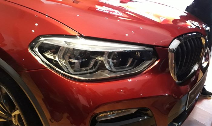 Head Lamp The All-new BMW X4.