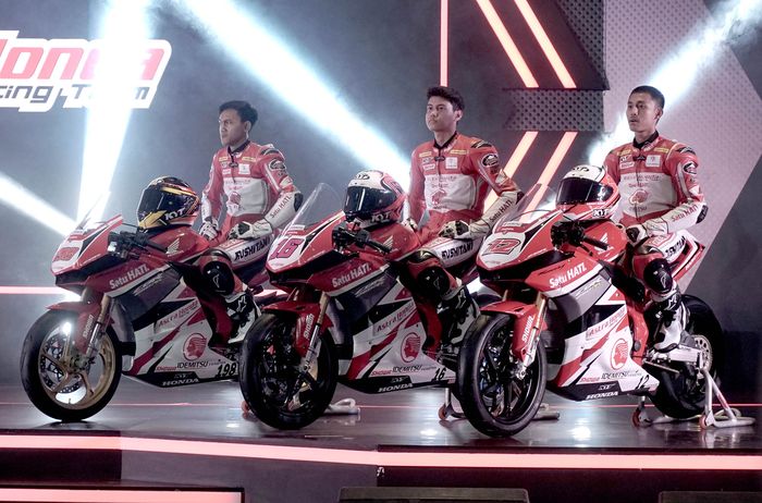 3 Rider AHRT untuk balap ARRC kelas AP250