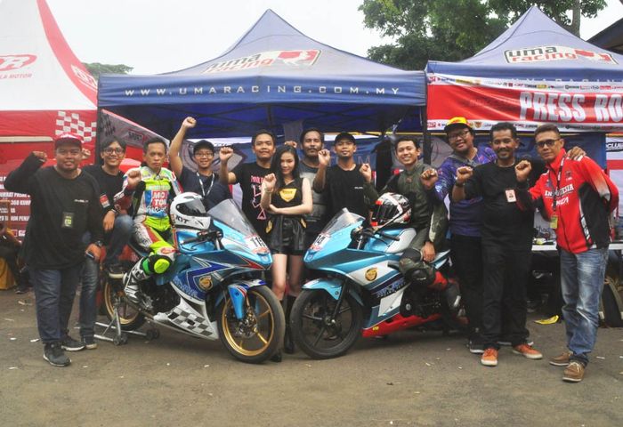 GIJOE Racing Team, seluruh kru merupakan awak media