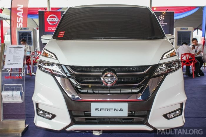 Tampilan depan New Nissan Serena Hybrid yang baru diluncurkan di Jepang dan Malaysia.