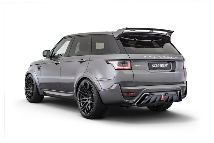 Tampilan belakang Range Rover Sport hasil garapan Startech