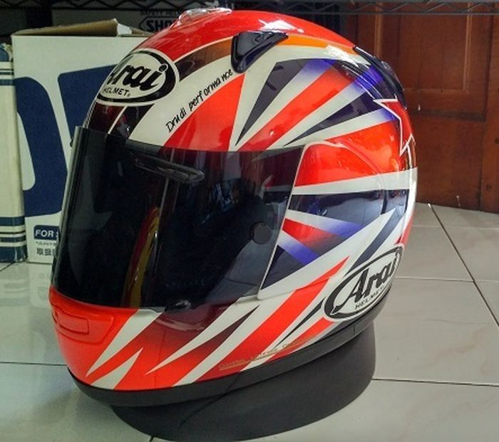 Helm Arai