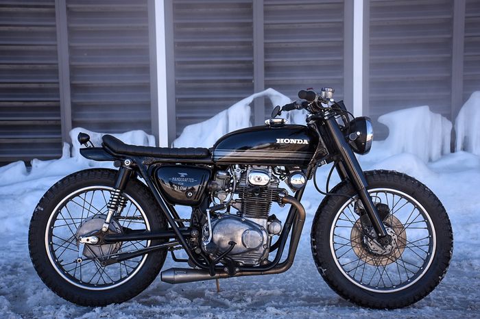 Modifikasi Honda CB350 bergaya brat style