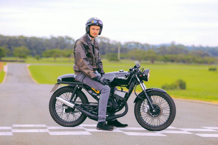 Tertarik bikin cafe racer dari Yamaha RX King?