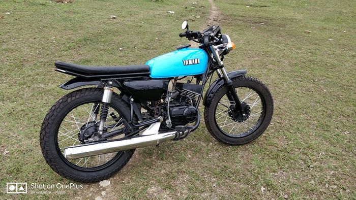 Ubahannya cuma pada setang dan jok doang, Yamaha RX 135 ini langsung jadi cafe racer