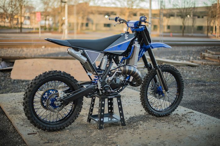 Tertarik bikin motor bergaya dirt bike juga?