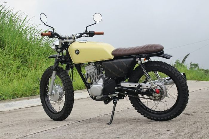 Keren kan, bisa dong Kawasaki W175 jadi kayak begini.