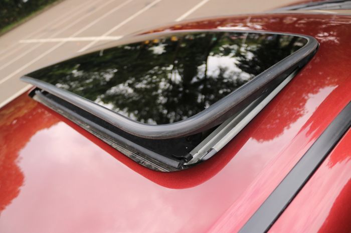Sunroof Odyssey RB1 diatap