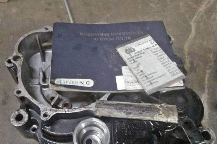 jual STNK dan BPKB berikut nomor rangka dan mesin Honda Tiger