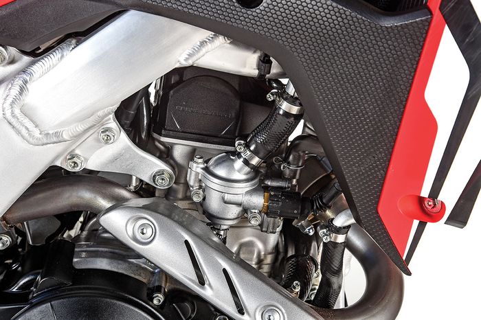 Pompa udara di Honda CRF450L