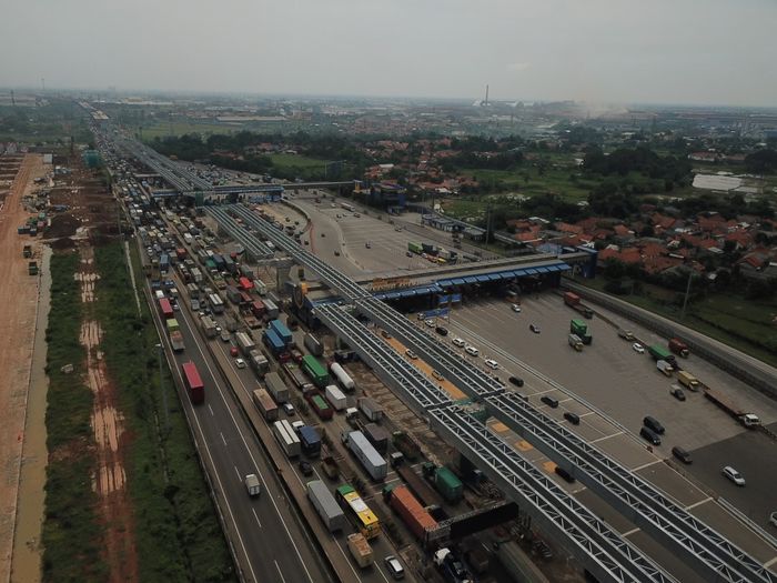 Gerbang Tol Cikarang Utama