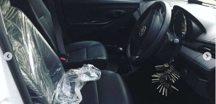 Kabin Toyota limo lansiran 2015 masih bersih mulus