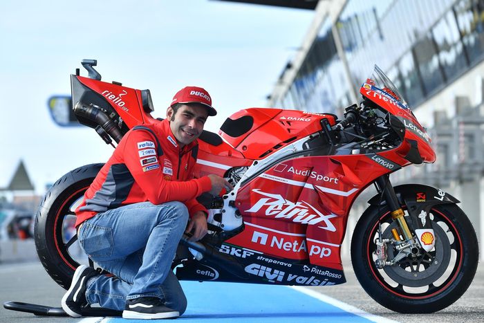 Nama Petrux akhirnya terpasang di Ducati Desmosedici GP19 milik Danilo Petrucci 
