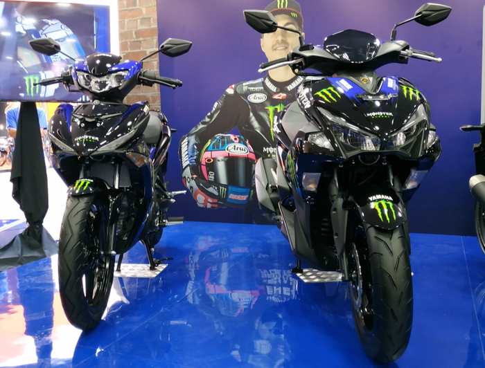 Fascia Yamaha MX King 150 dan Aerox 155 VVA dengan Livery Monster Energy Yamaha.