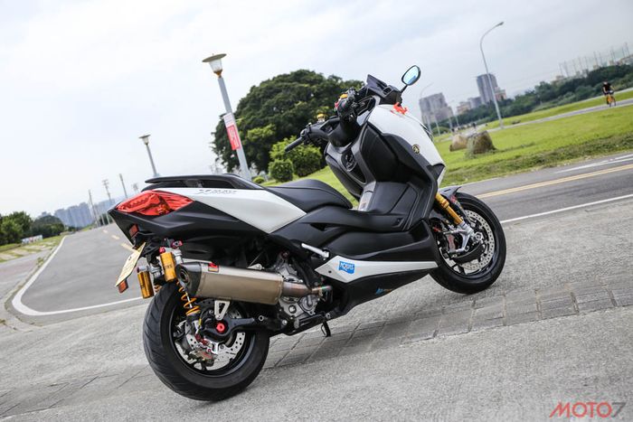 Terbaik deh nih Yamaha XMAX