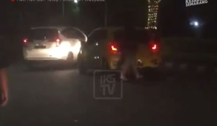 Toyota Agya usai kejadian naik ke pintu Daihatsu Sigra