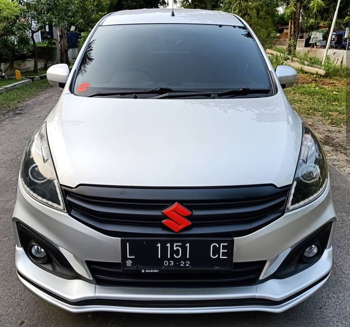 Body kit Suzuki Ertiga lawas