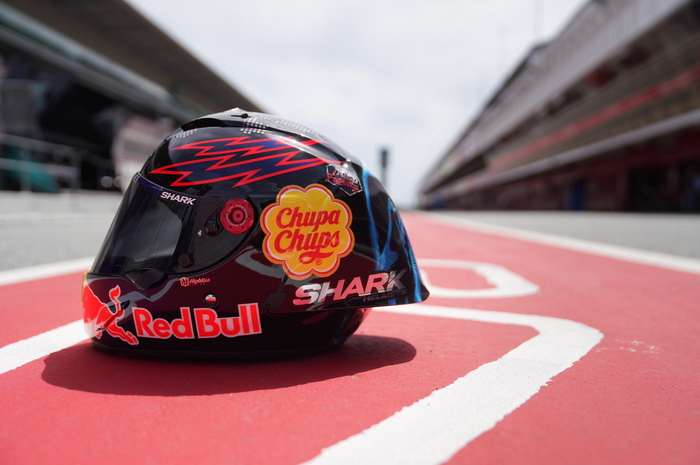 Helm Jorge Lorenzo di MotoGP Catalunya 2019