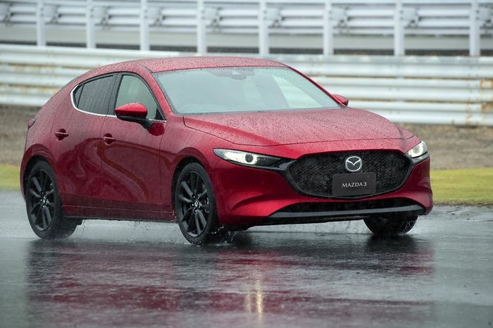 All New Mazda3 yang dipamerkan Mazda Motor Corporation (MMC) di Jepang.