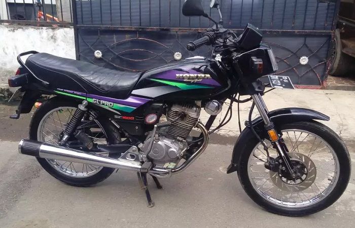 Honda GL Pro Neotech.