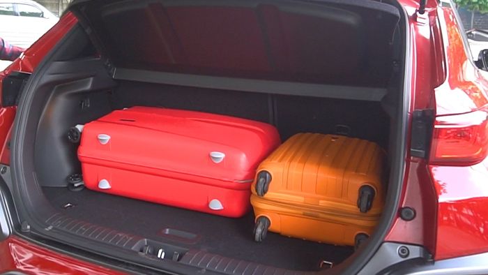 Bagasi Hyundai Kona masih bisa tampung 2 koper