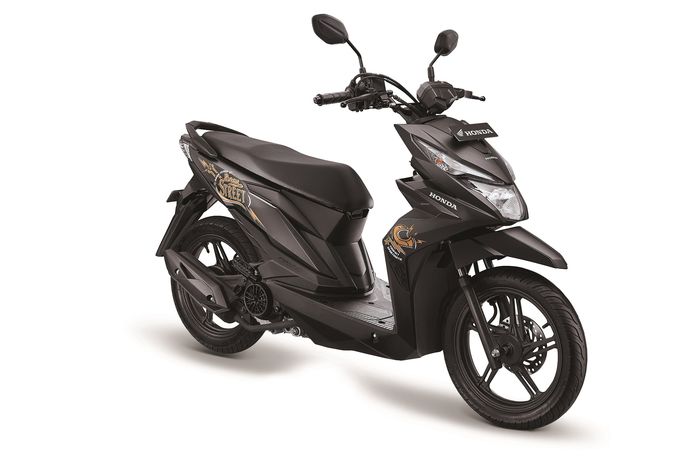 Honda BeAT Street tampil dengan stripping baru                           