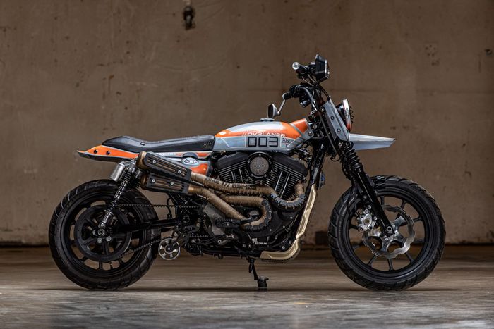 Sportster 1200R &ldquo;OVRLANDR 003&rdquo; by Combustion Industries.