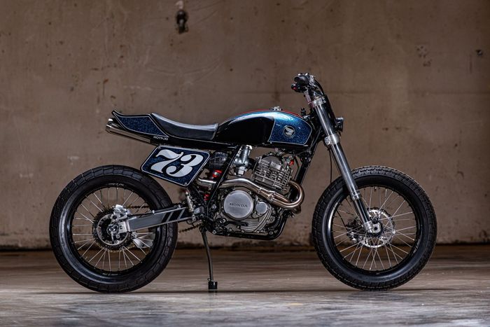 Honda XR600R &ldquo;Blarth&rdquo; by John Green aka Juan Verde