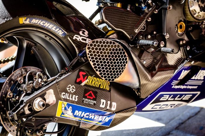 Knalpot baru di motor Valentino Rossi