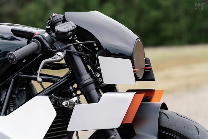 Bagian depan ini yang paling keren