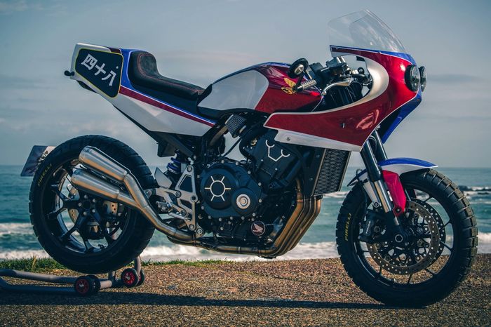 CB1000R bergaya cafe racer klasik dengan konsep Dirty and Endurance dari VC Moto