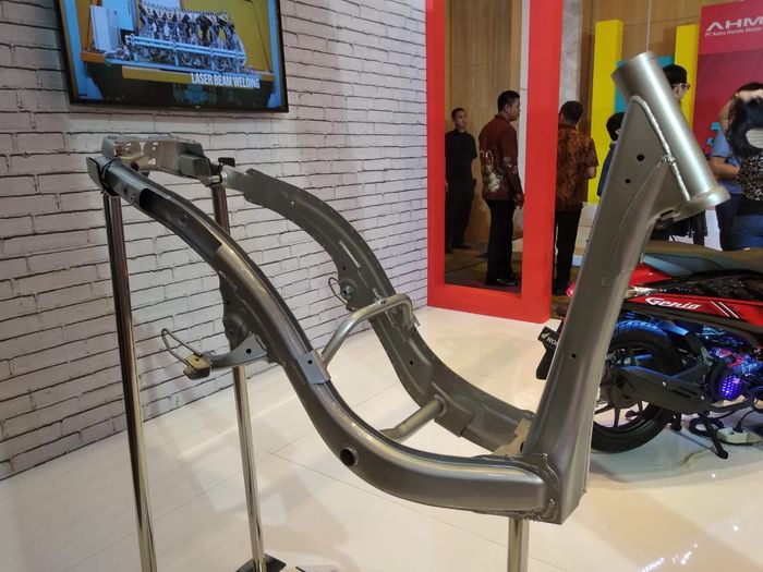 Sasis atau frame Honda Genio teknologi baru eSAF