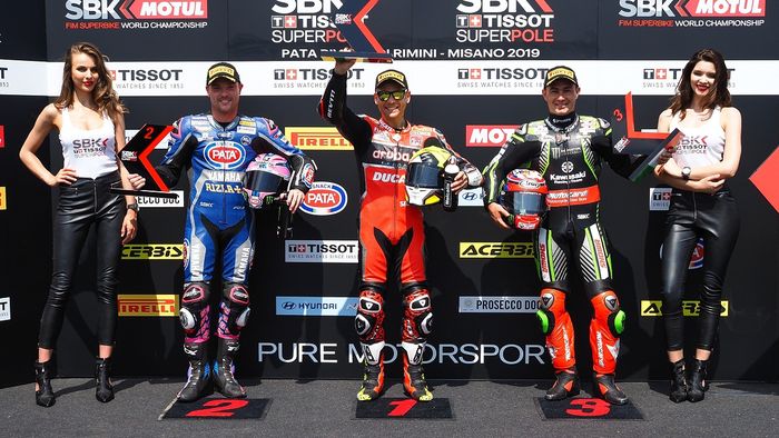 Alvaro Bautista, Alex Lowes dan Leon Haslam kuasai podium WSBK Misano di Superpole Race