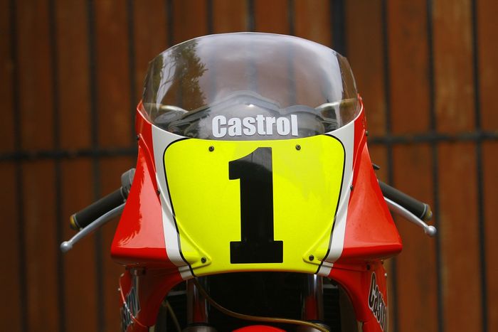 Livery Eddie Lawson di Yamaha TZR250