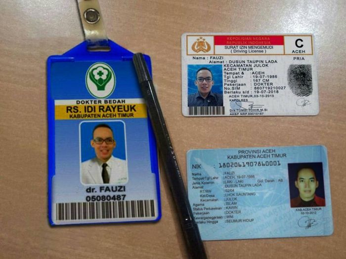 Kartu ID, KTP dan SIM C milik pelaku yang mengaku dokter
