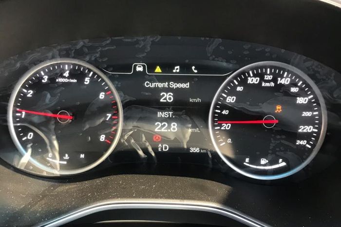 Sistem Traction Control dan Brake Assist yang Eror di Wuling Almaz Milik BN