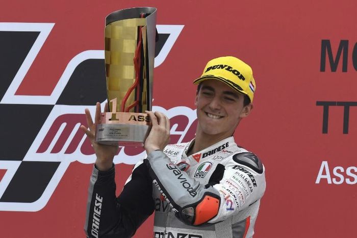 Setelah hampir 4 tahun membalap di kelas Moto3, akhirnya Fransesco Bagnaia berhasil menang di Assen