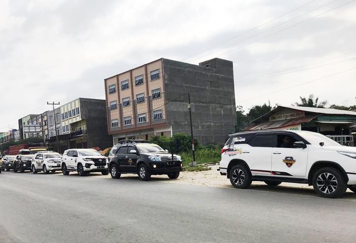 Komunitas Toyota Fortuner Club of Indonesia (id42ner)