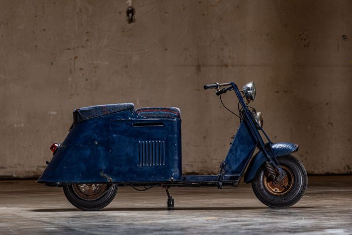 Electric Cushman by @feralfather